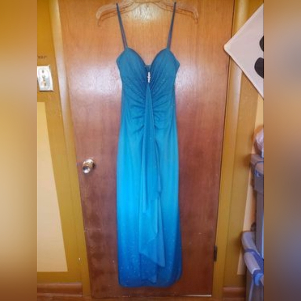 Blue Long Formal Dress, size 3-4